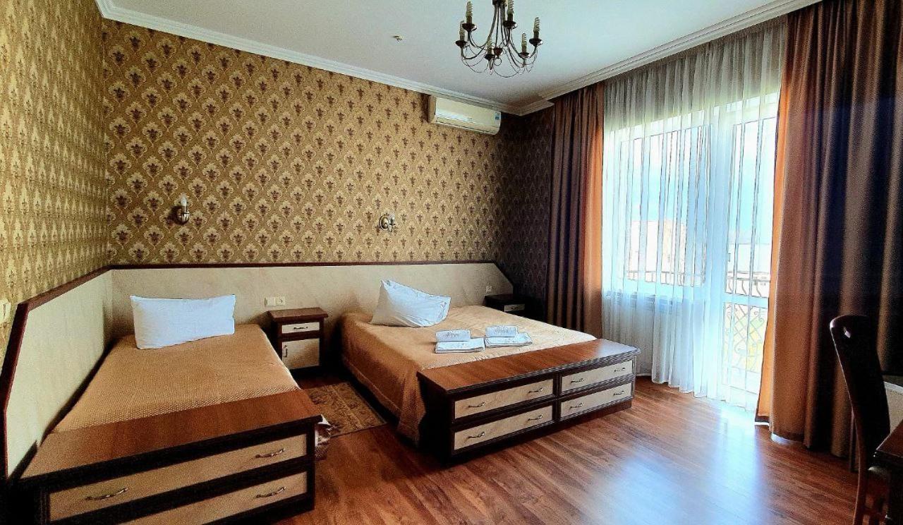 Hermes Resort Hotel With Medical Treatment Truskavets Exterior foto