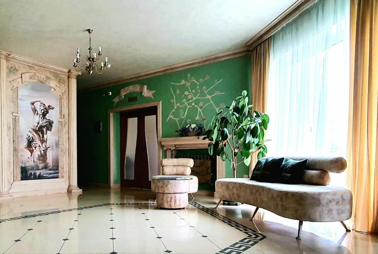 Hermes Resort Hotel With Medical Treatment Truskavets Exterior foto